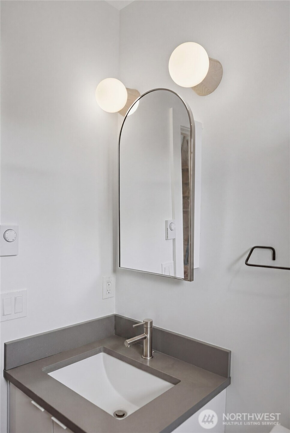 918 N 100th Street Unit: B