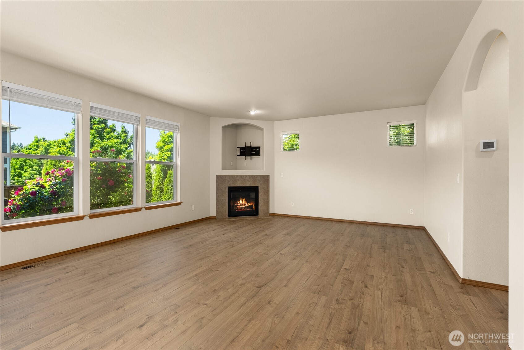417 Nine Bark Street NW
