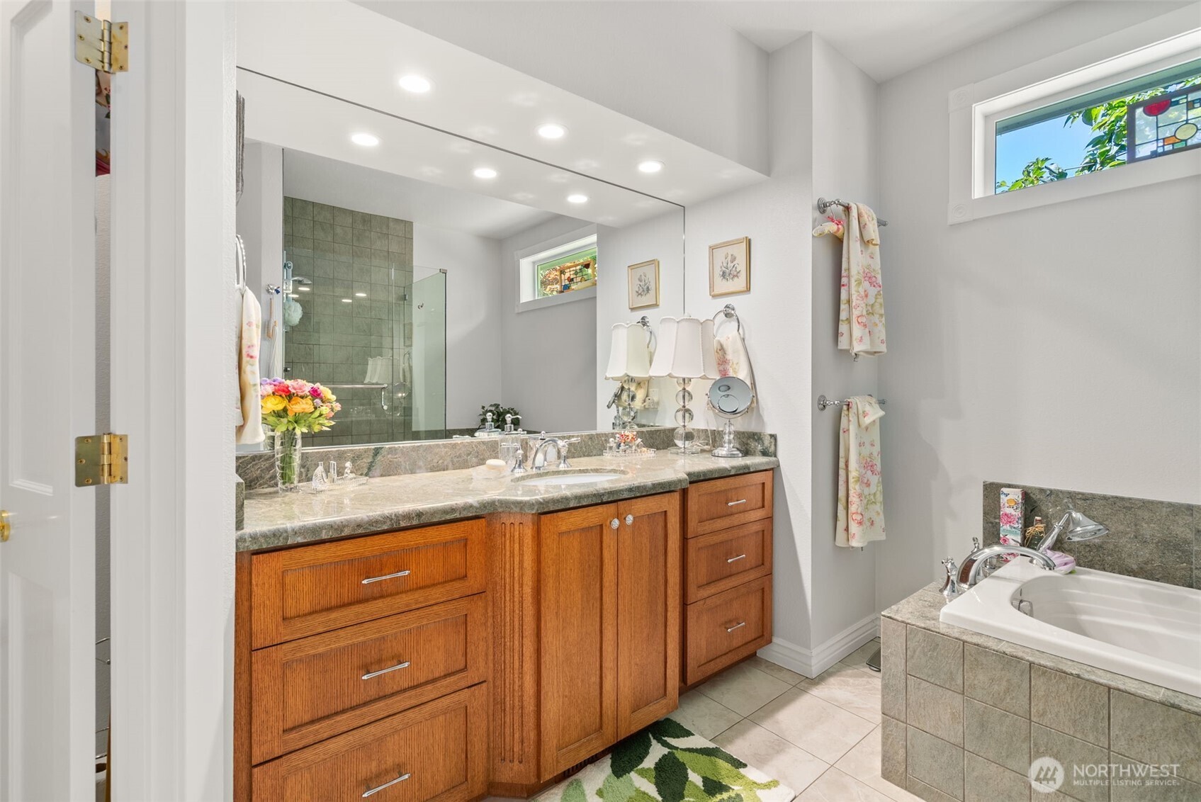 7201 Holly Hedge SW Unit: 8