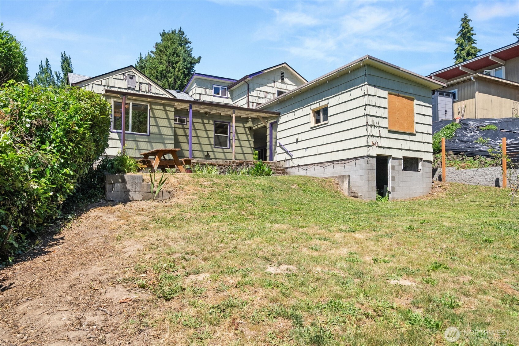 1515 7th Avenue SE