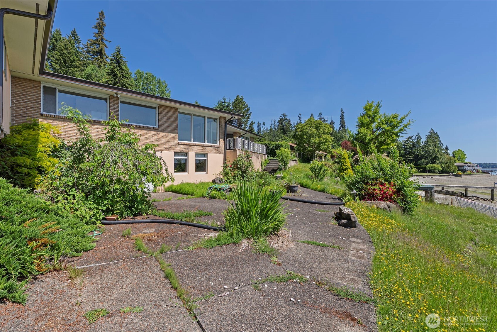 2417 Beach View Lane NW
