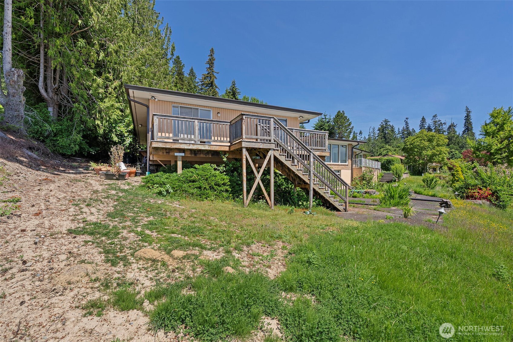 2417 Beach View Lane NW