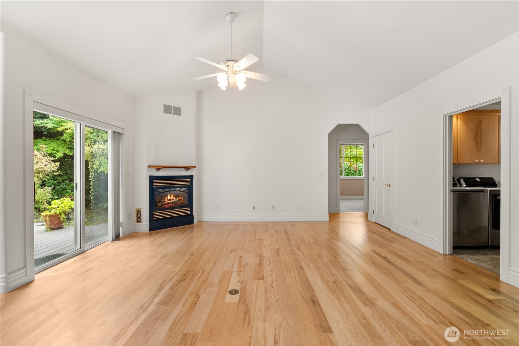 7201 Holly Hedge SW Unit: 8