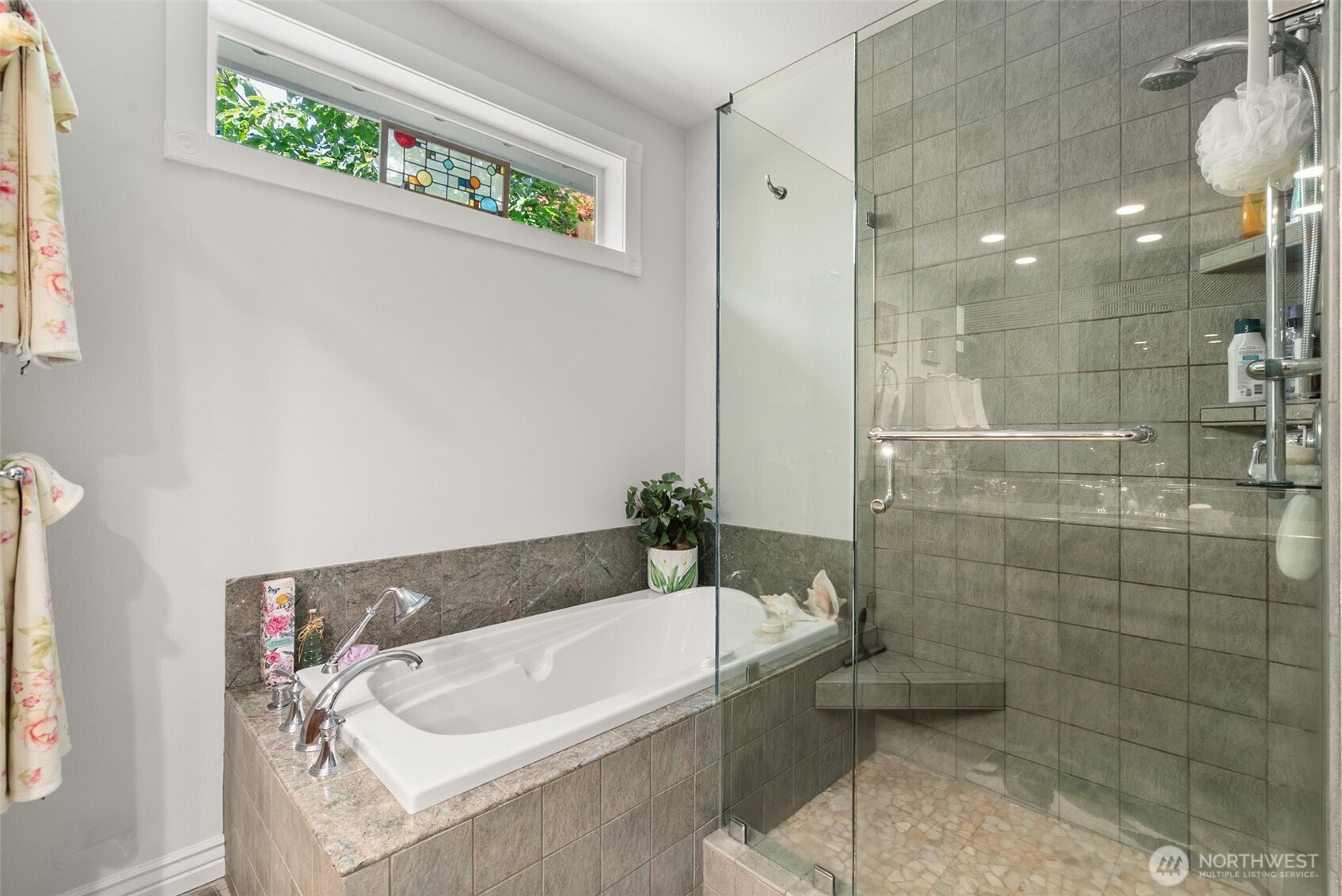 7201 Holly Hedge SW Unit: 8