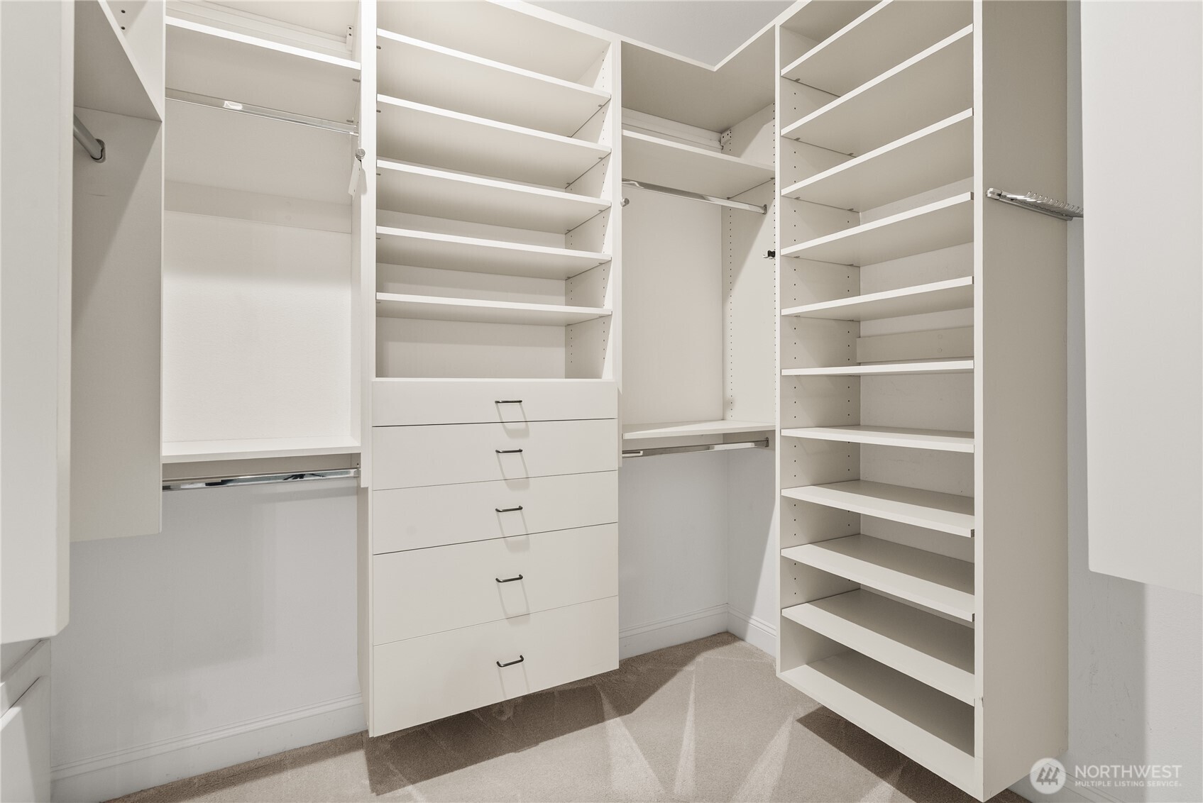 7201 Holly Hedge SW Unit: 8