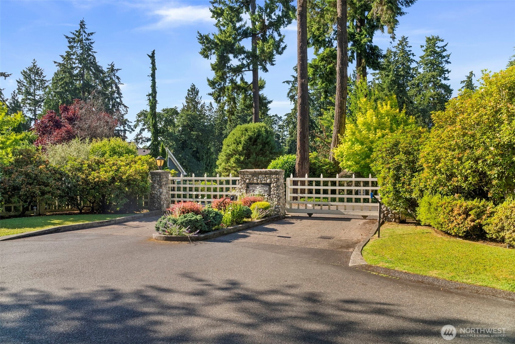 7201 Holly Hedge SW Unit: 8
