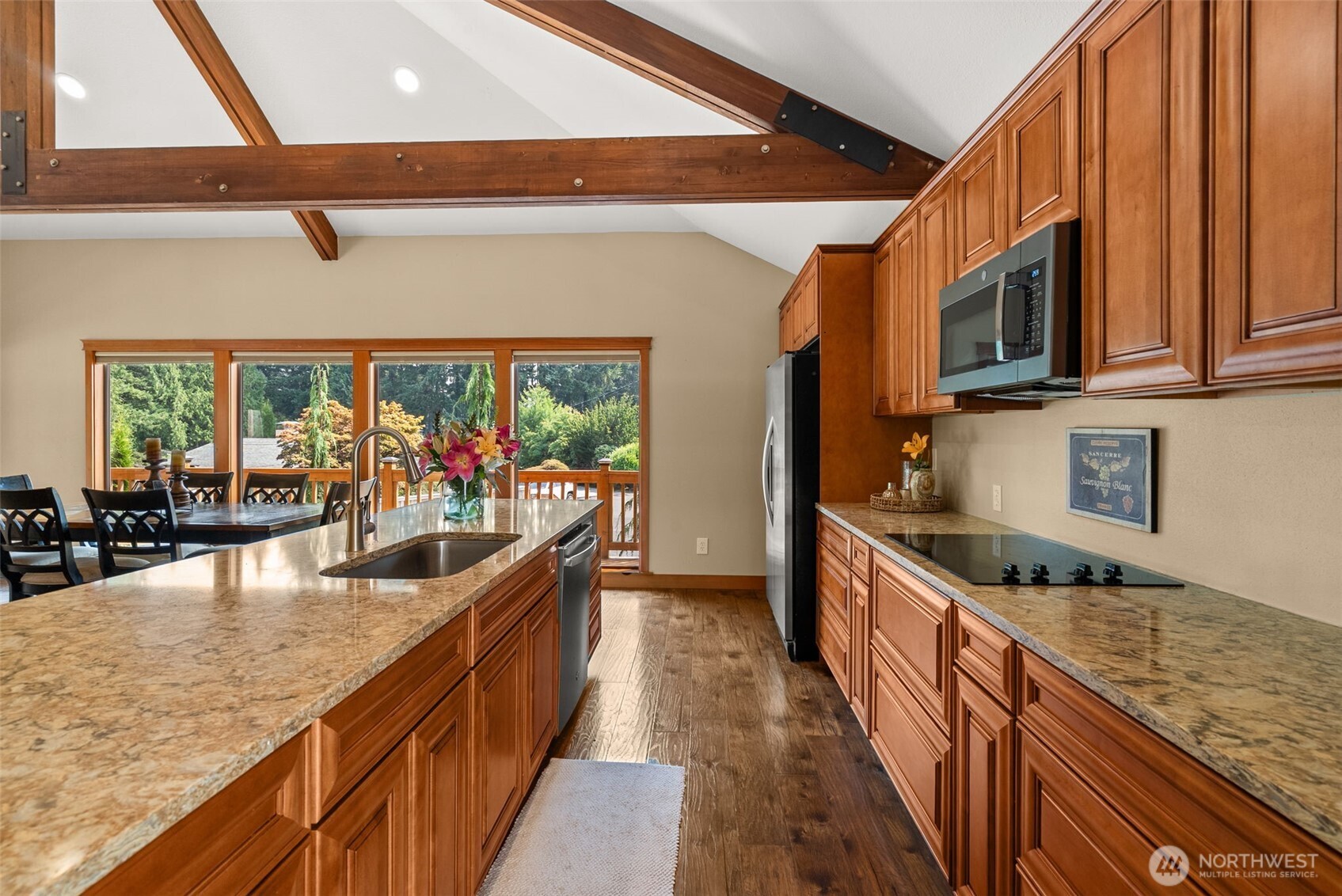 2616 Country Club Court NW