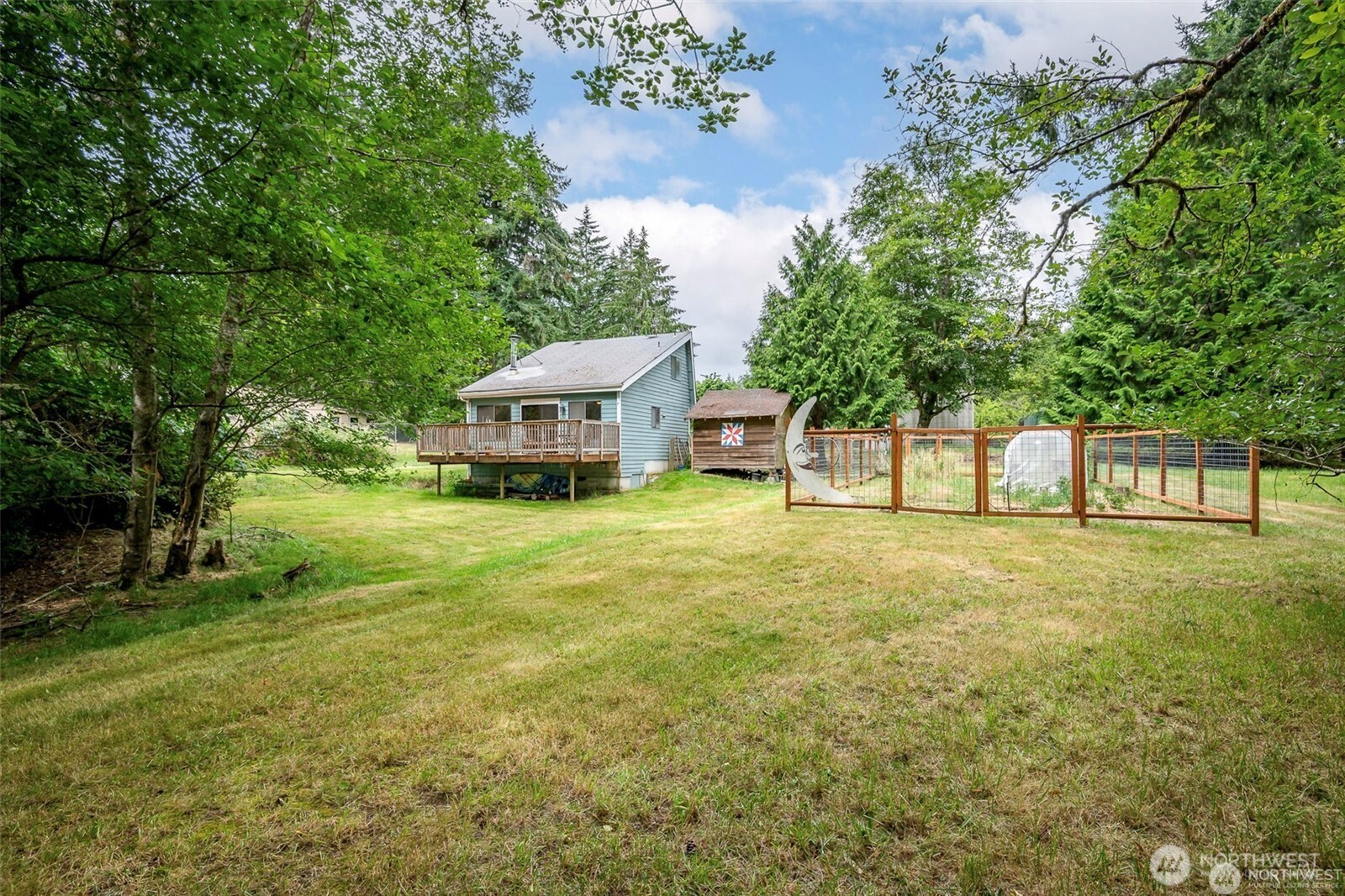 406 E Madrona Drive