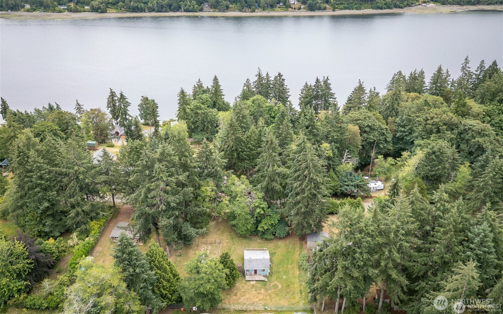 406 E Madrona Drive