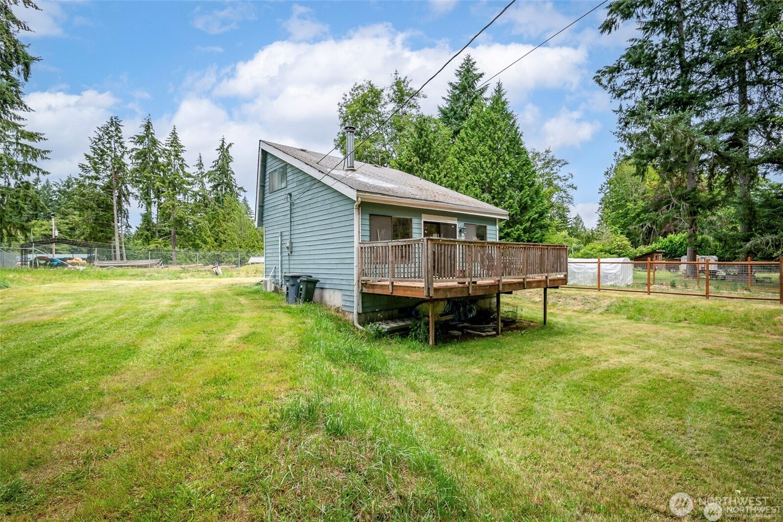 406 E Madrona Drive