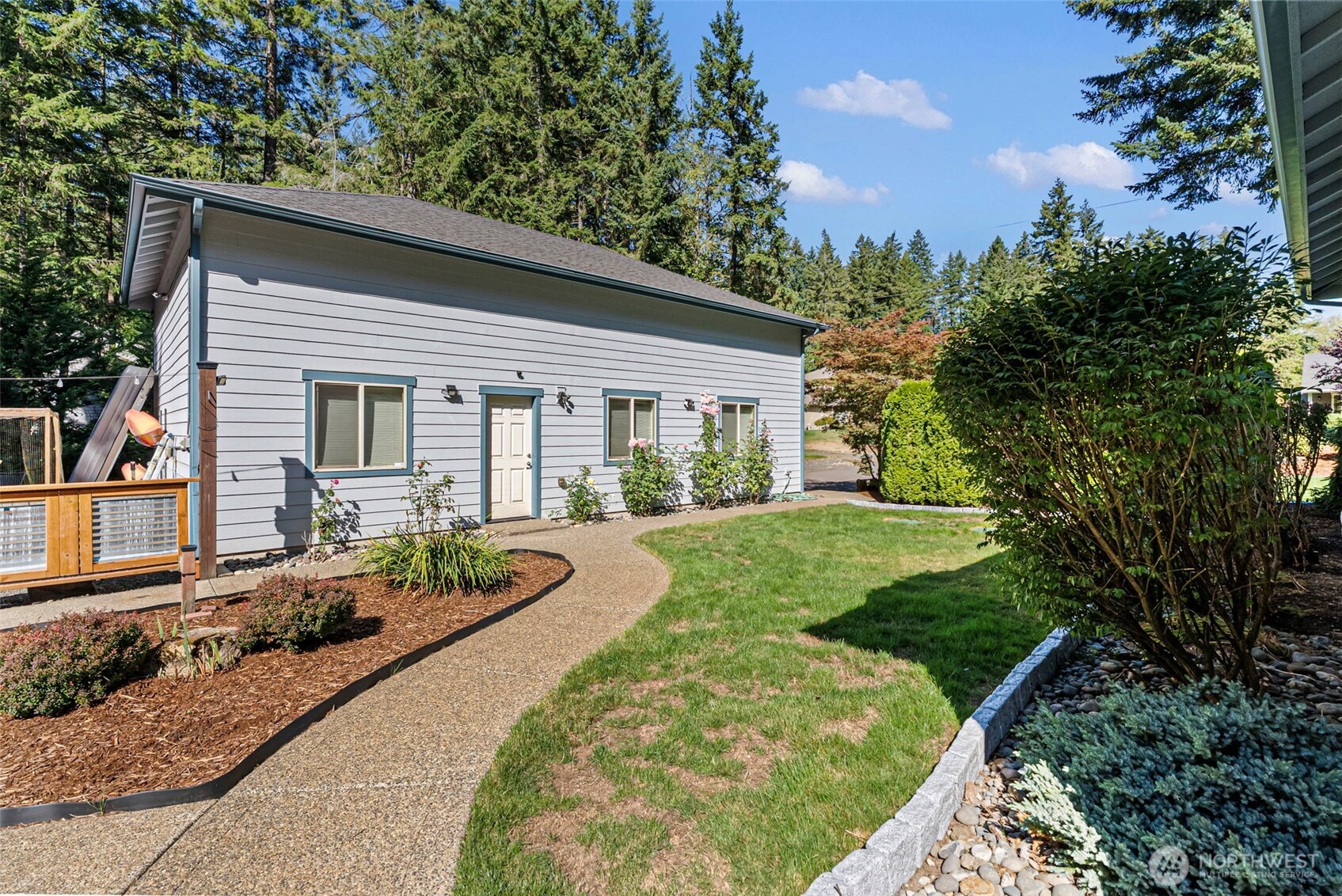 362 SW Ragle Court