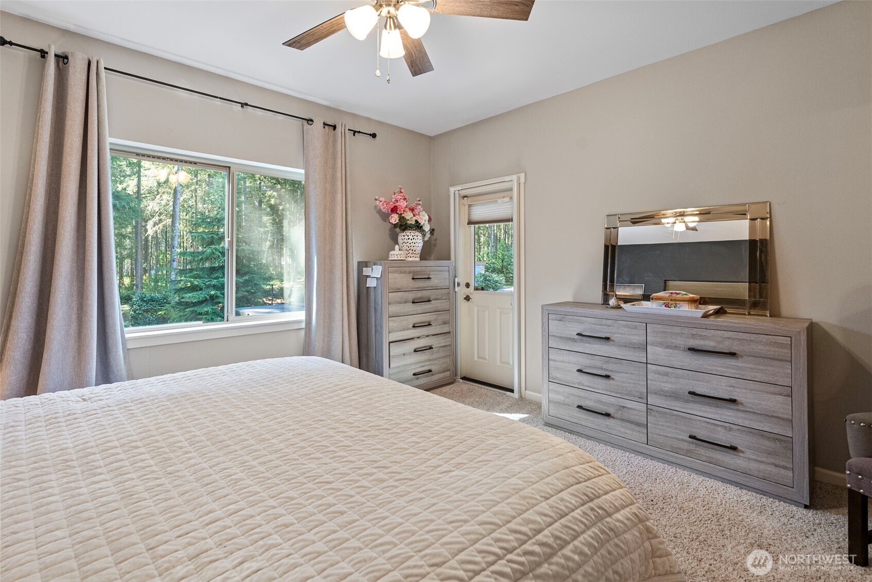 362 SW Ragle Court
