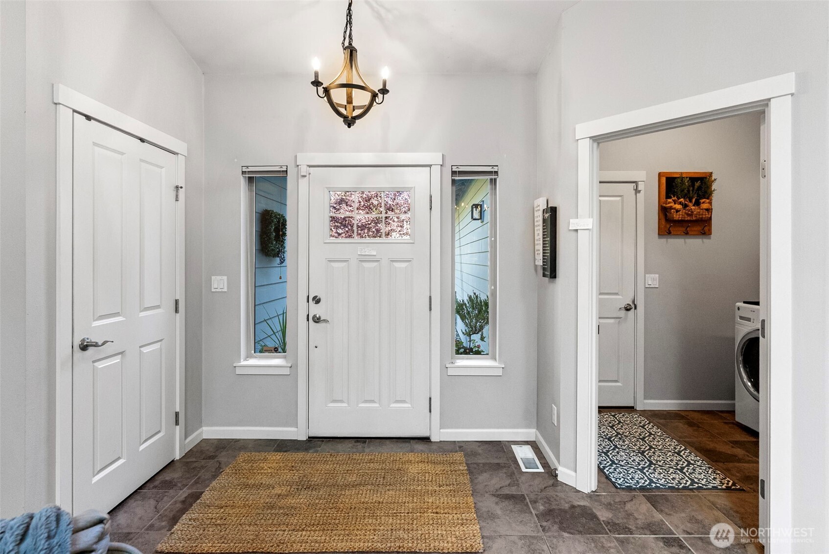 362 SW Ragle Court
