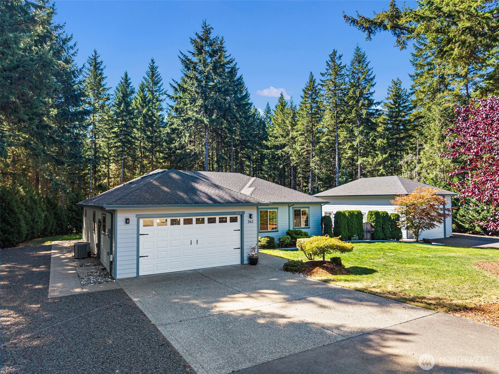362 SW Ragle Court