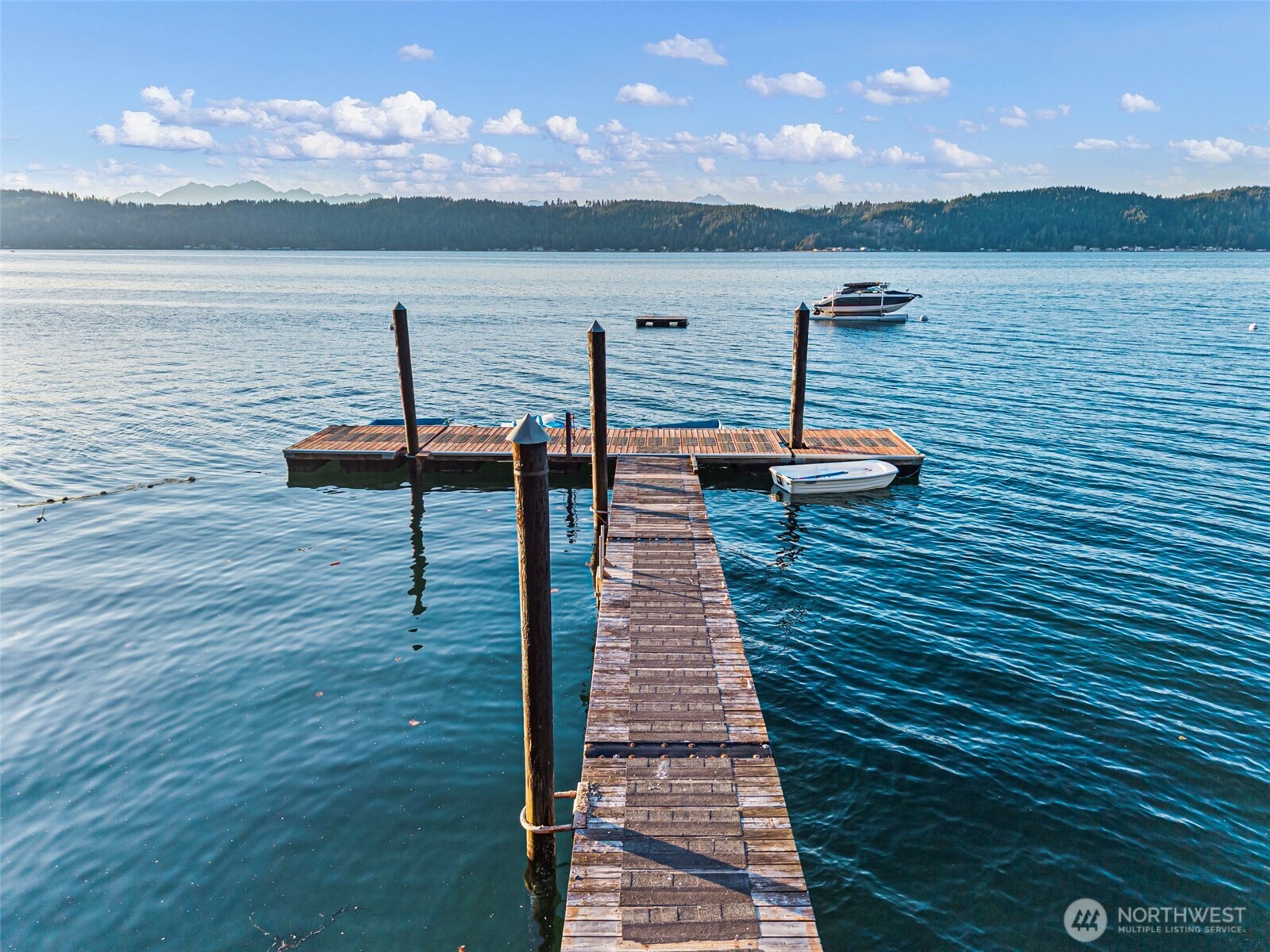 61 E Twanoh Tides Drive