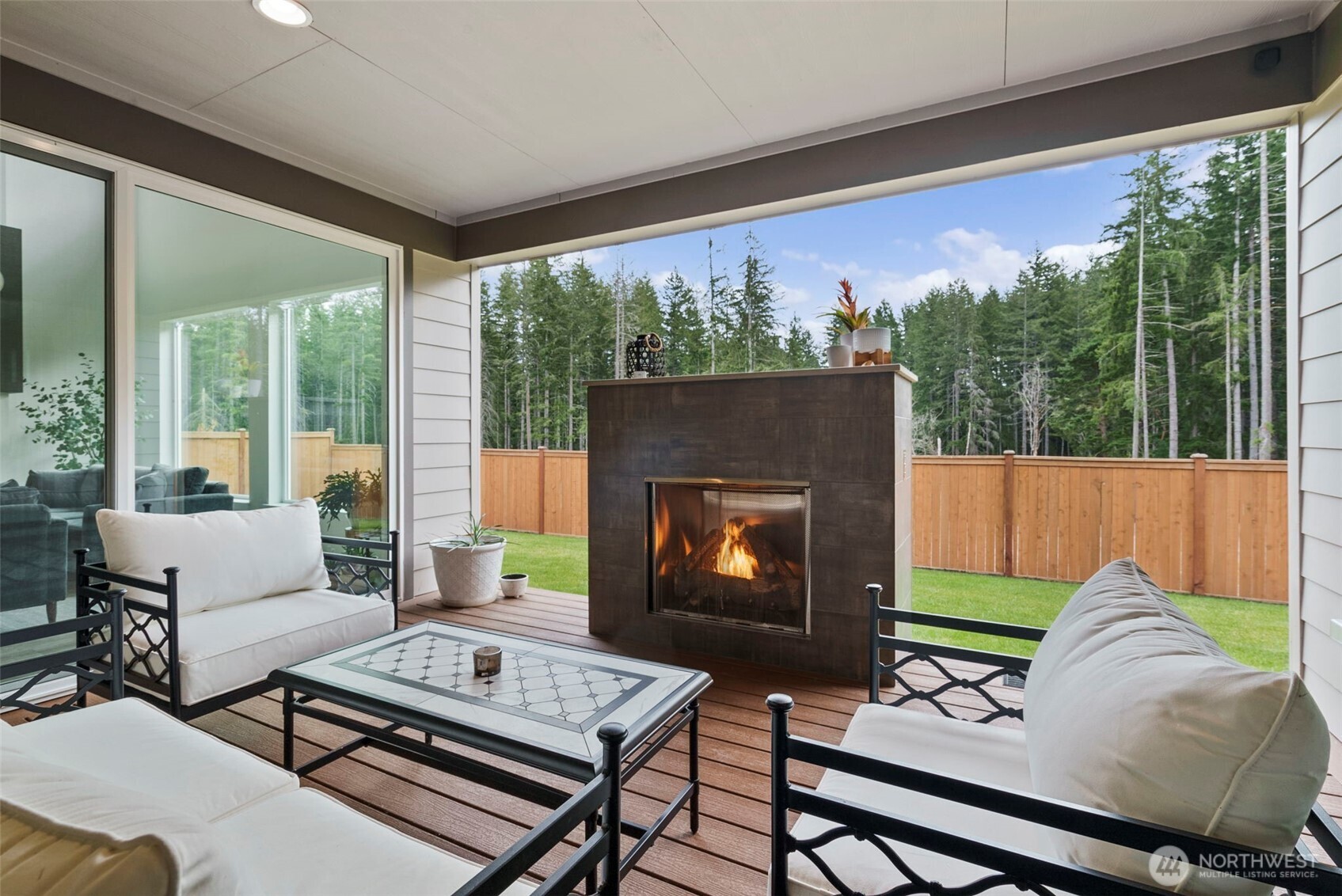 5541 Great Glen Road SW
