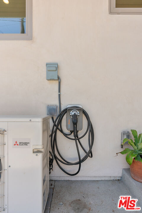 1352 Pacific St Unit: B