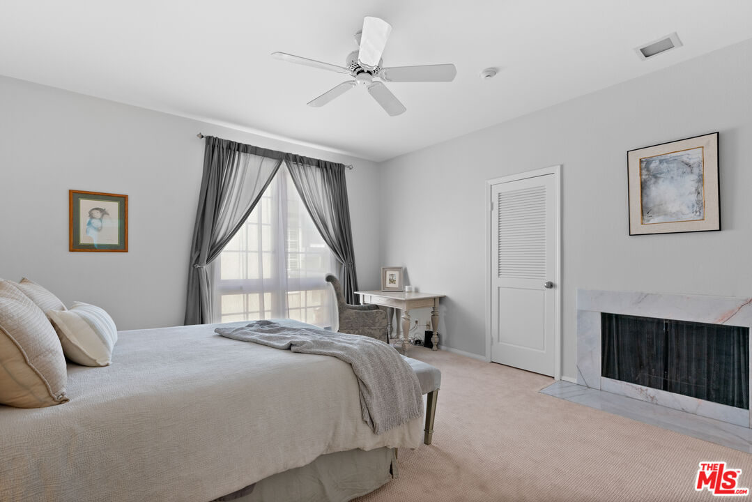 1242 Berkeley St Unit: 13