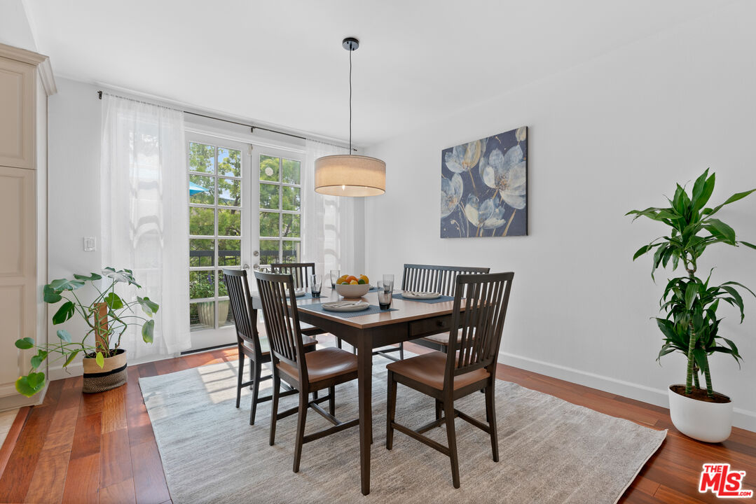 1242 Berkeley St Unit: 13