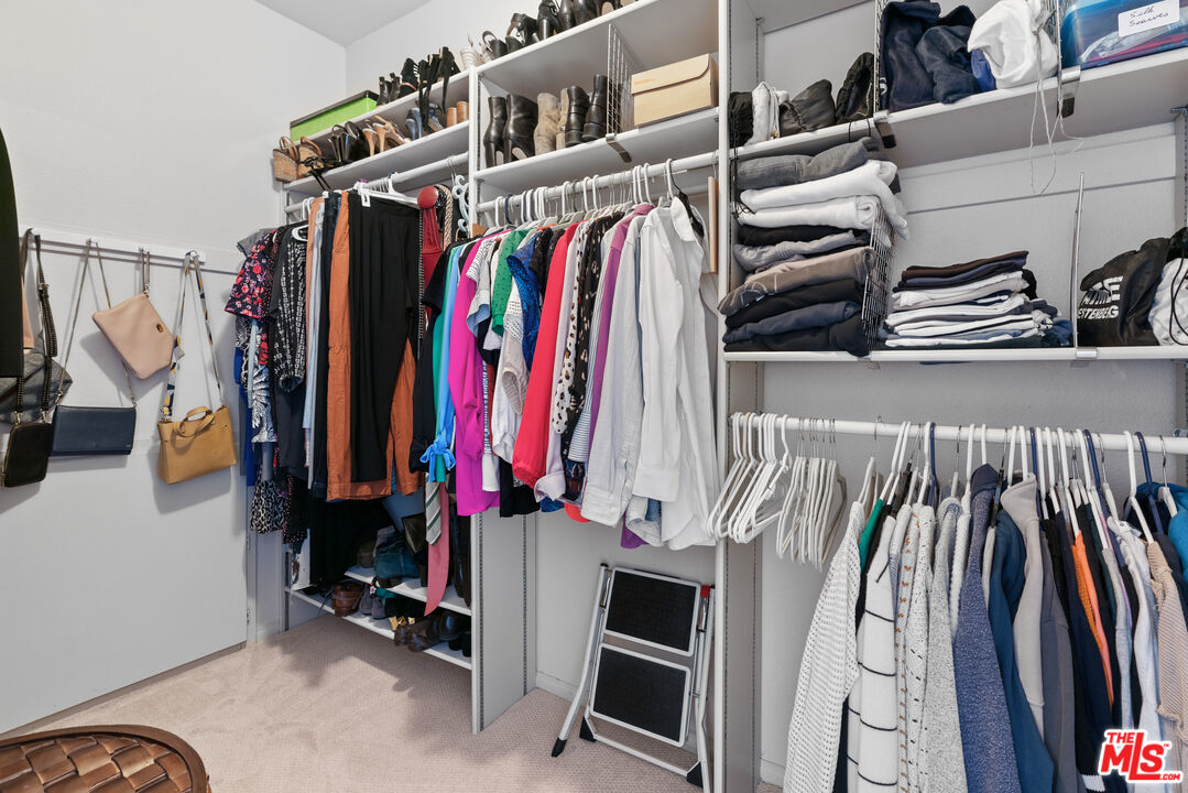 1242 Berkeley St Unit: 13