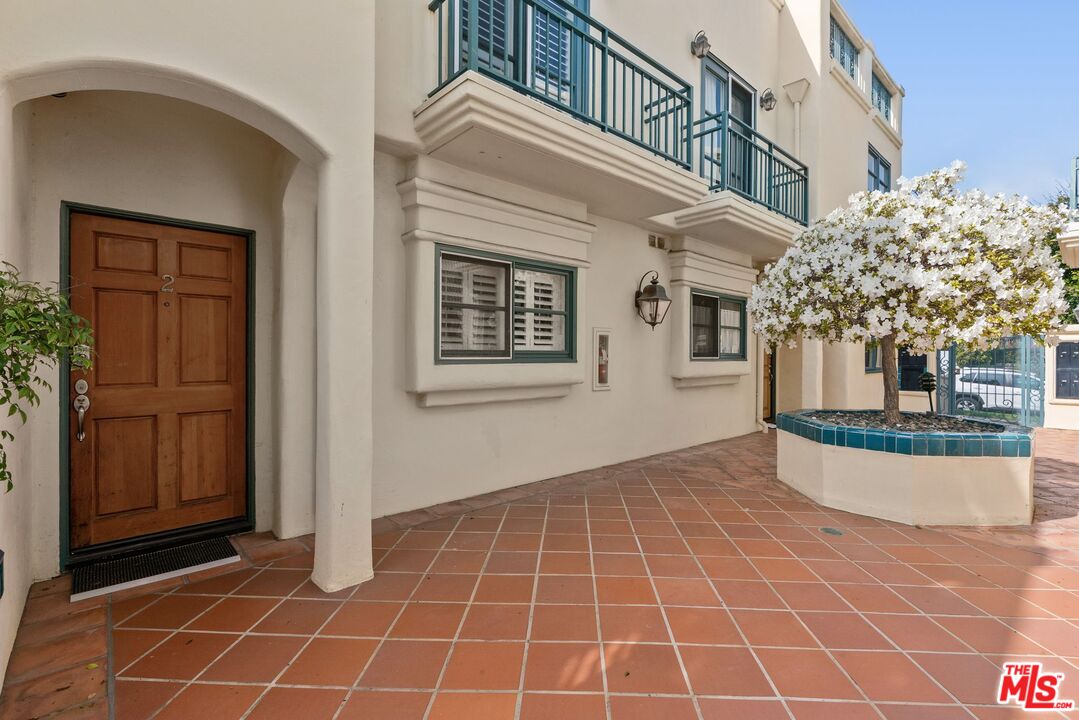 1114 Princeton St Unit: 2