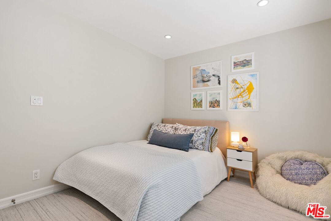 1114 Princeton St Unit: 2