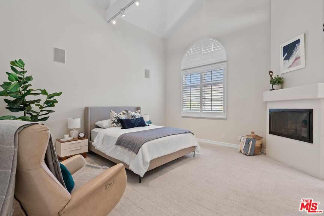 1114 Princeton St Unit: 2