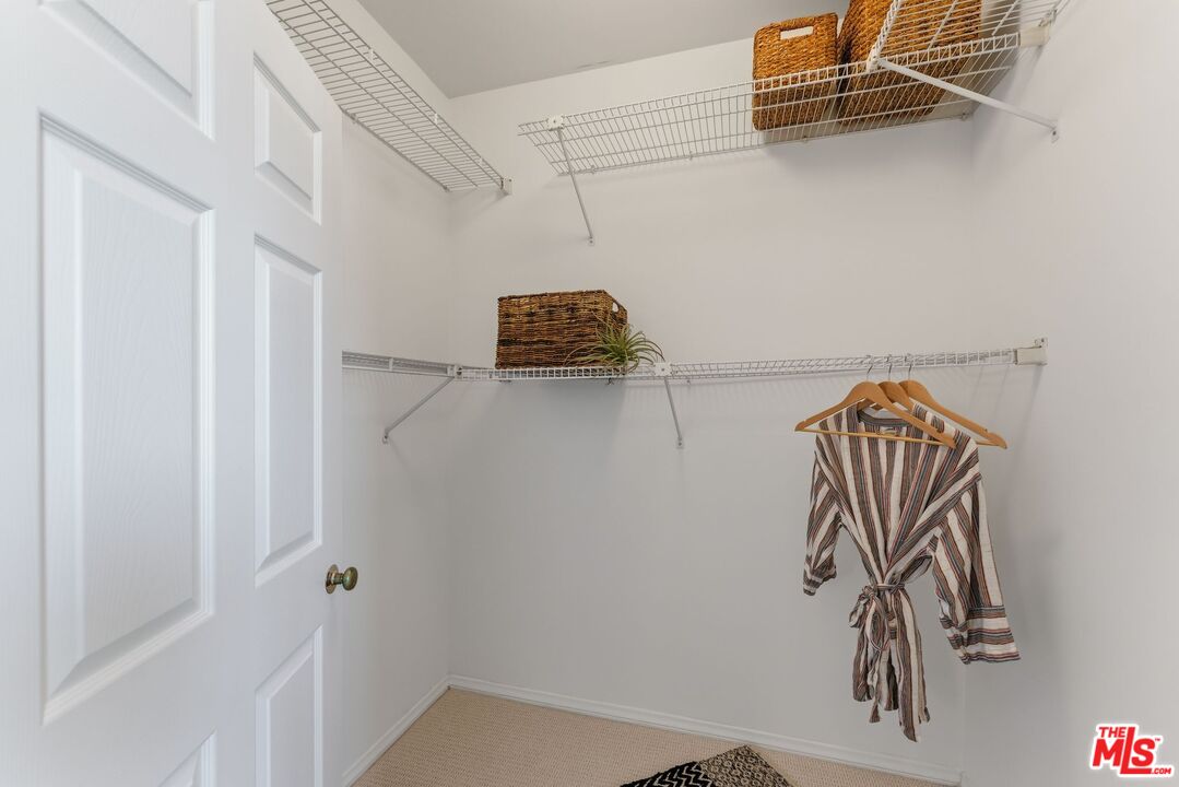 2450 Chelsea Pl Unit: A