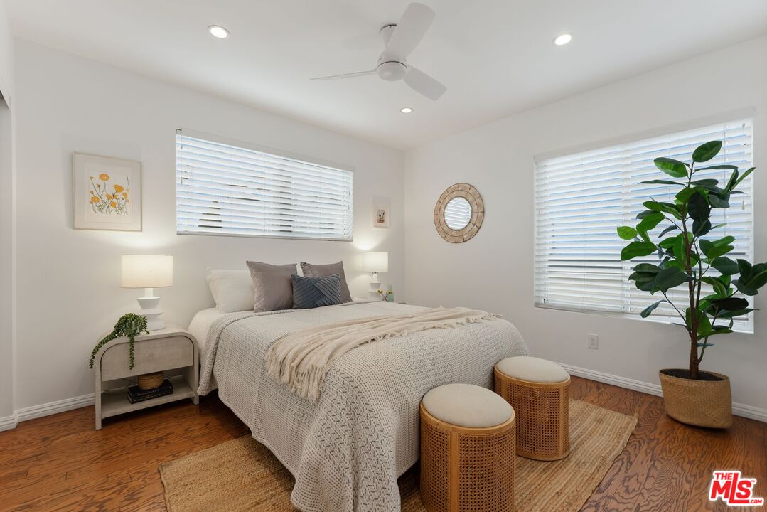 944 17th St Unit: 6