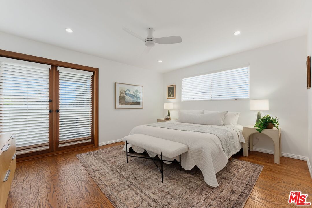 944 17th St Unit: 6