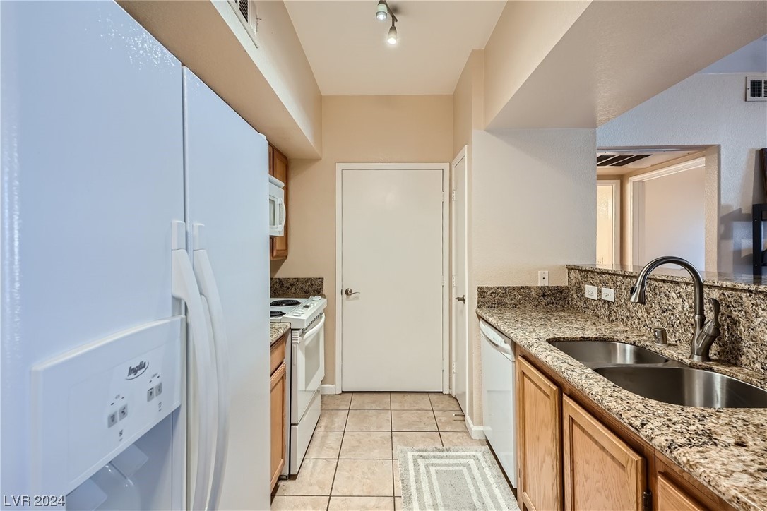 6650 West Warm Springs Road 1054