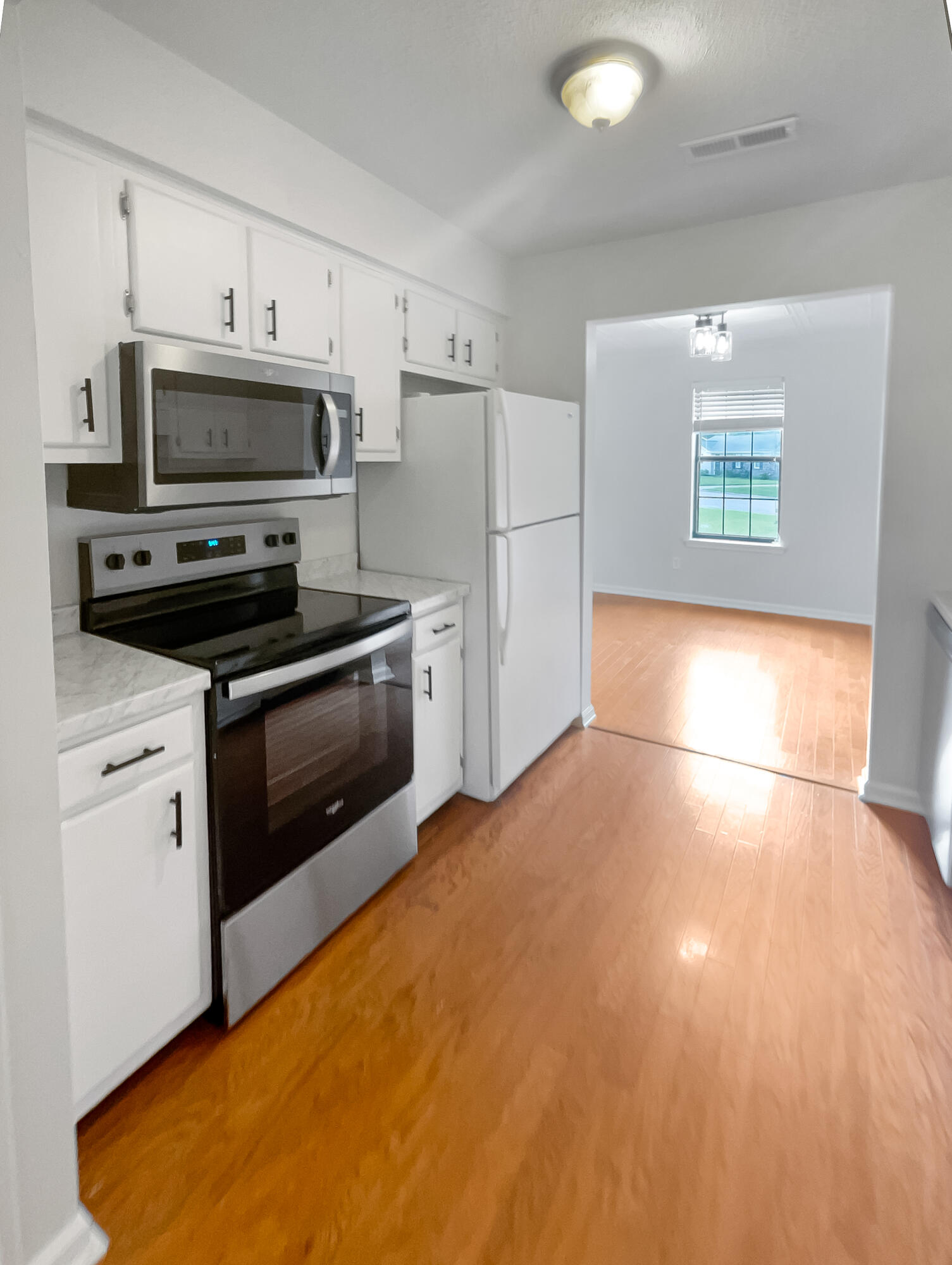 313 Vixen Boulevard
