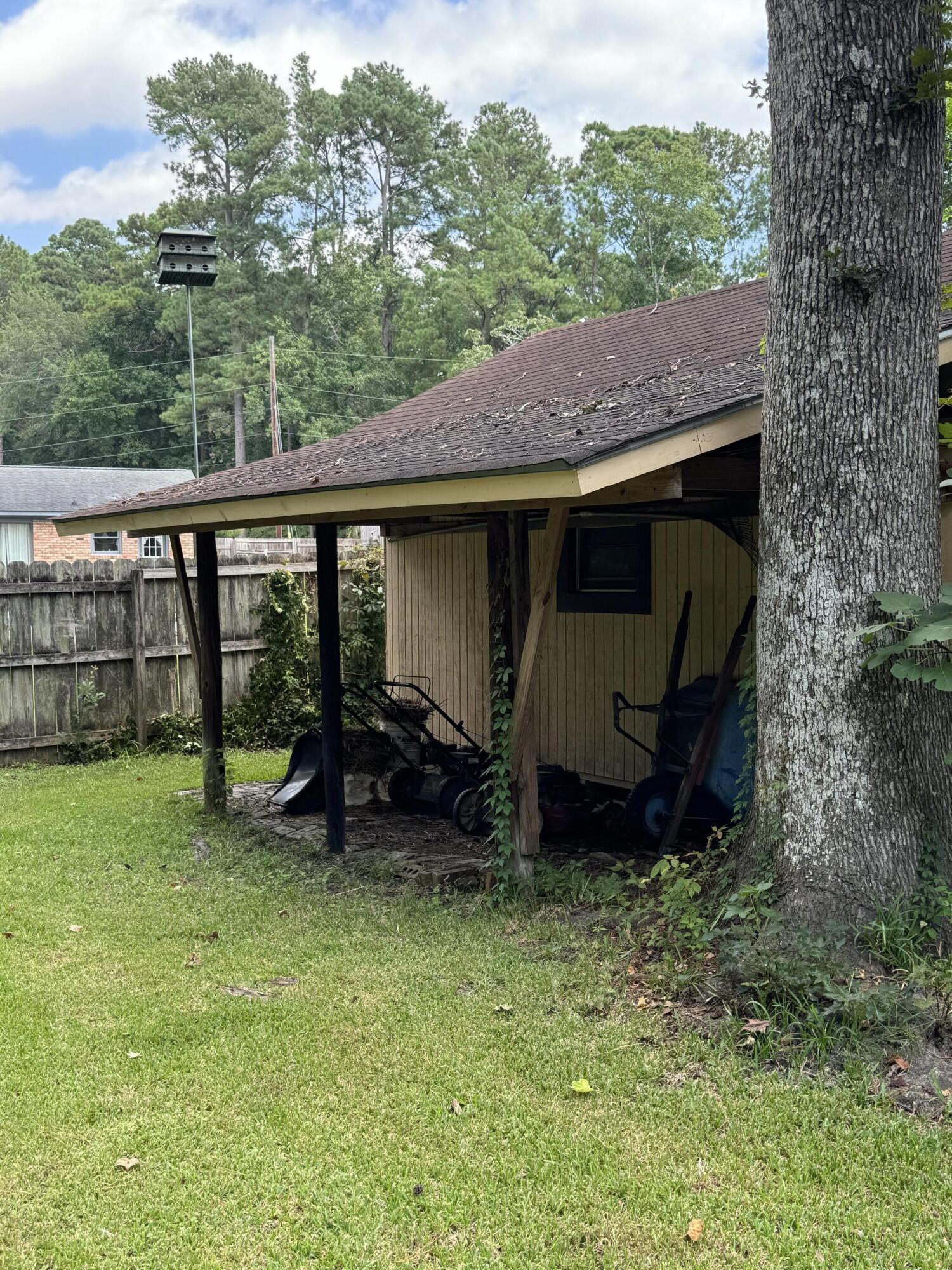 125 Azalea Drive