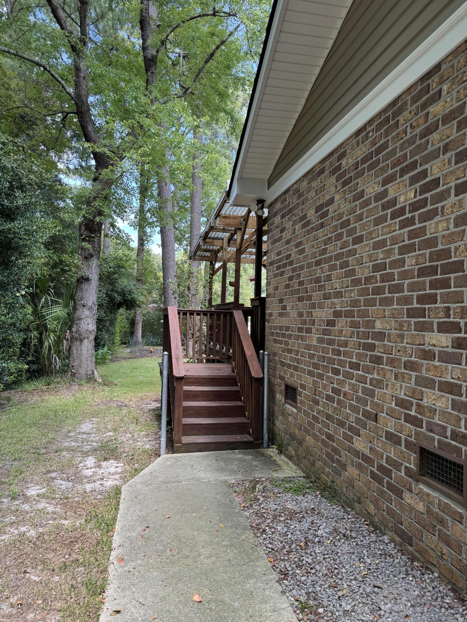 125 Azalea Drive