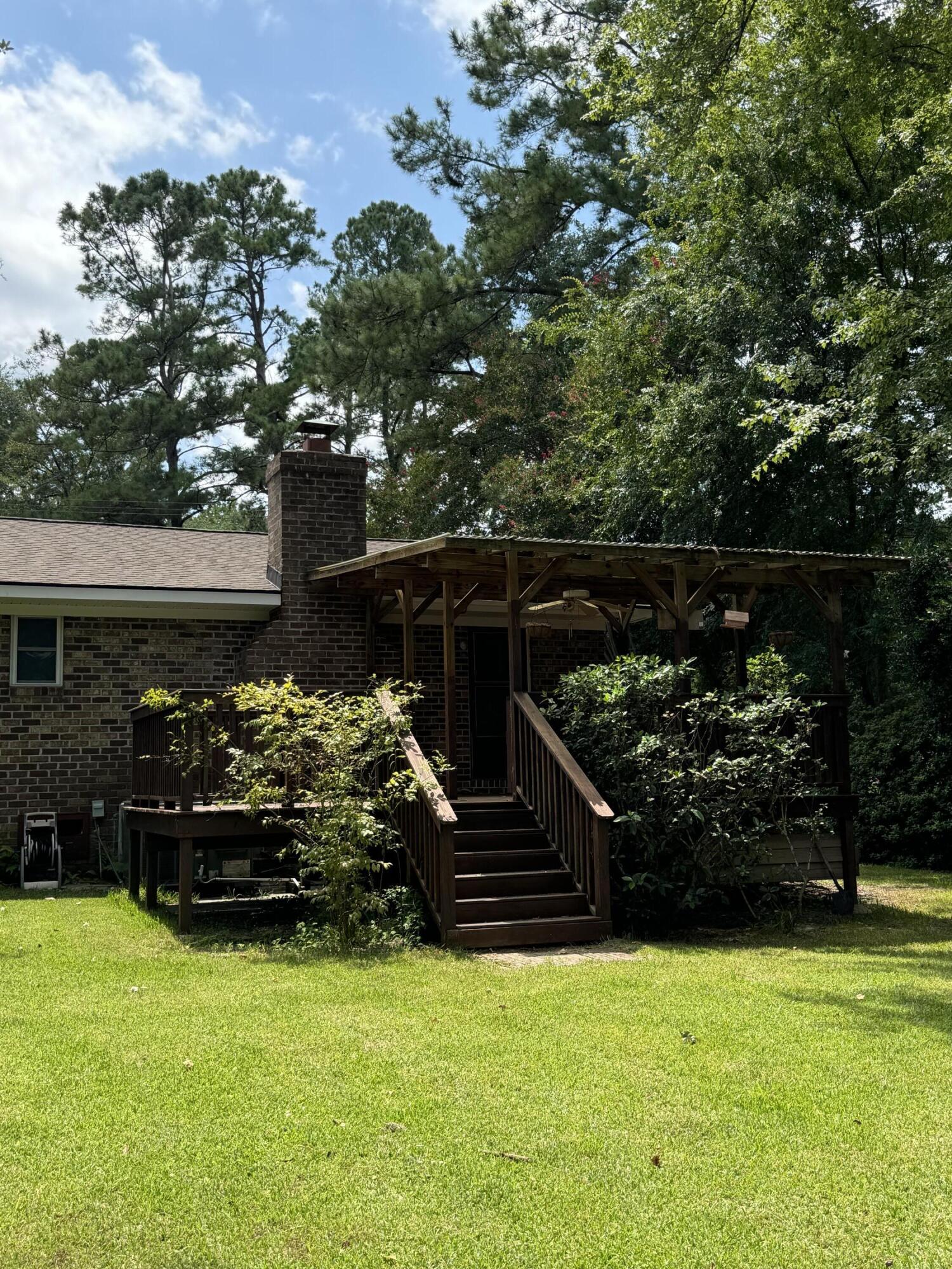 125 Azalea Drive