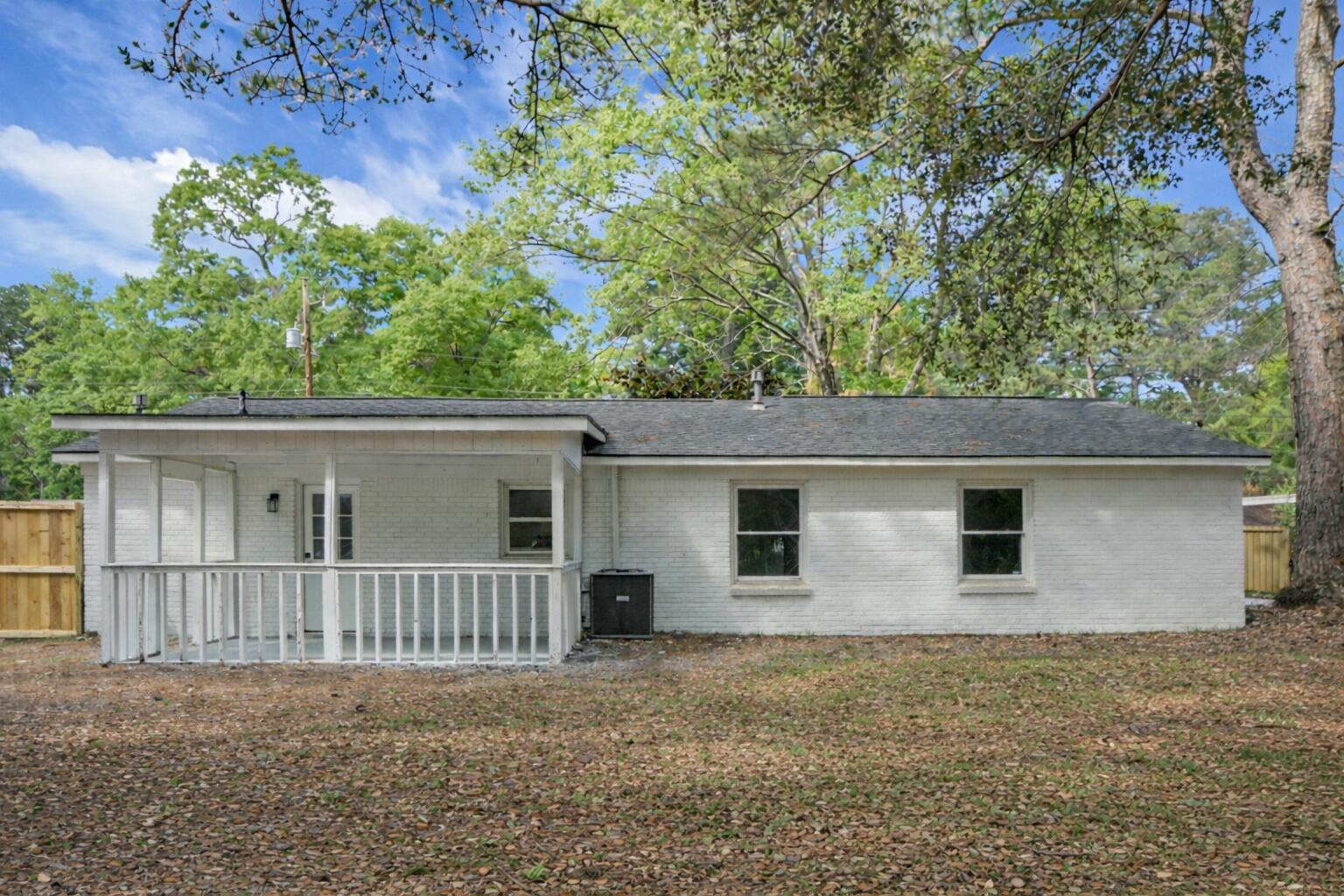 7618 Vanderbrook Place