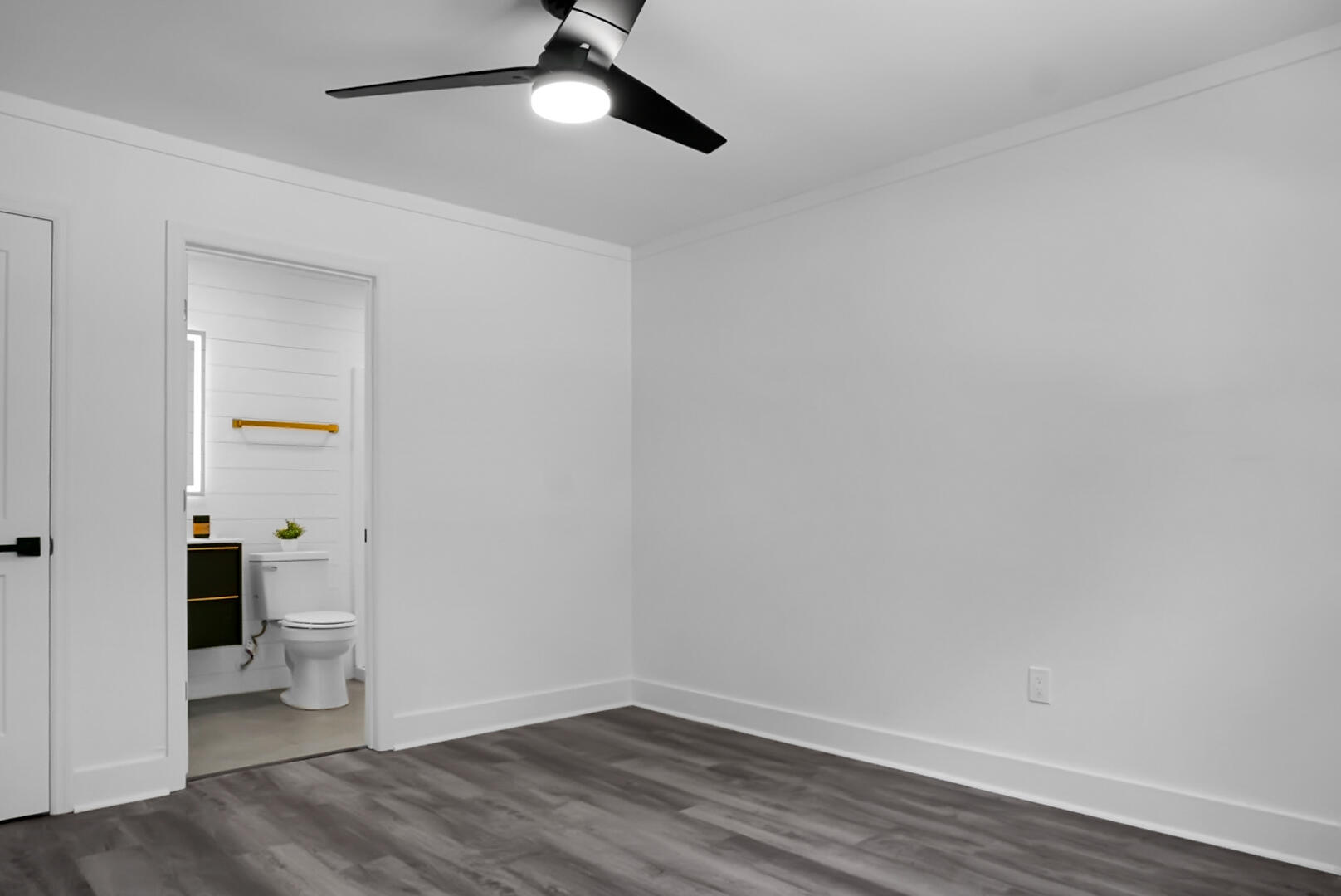 7618 Vanderbrook Place
