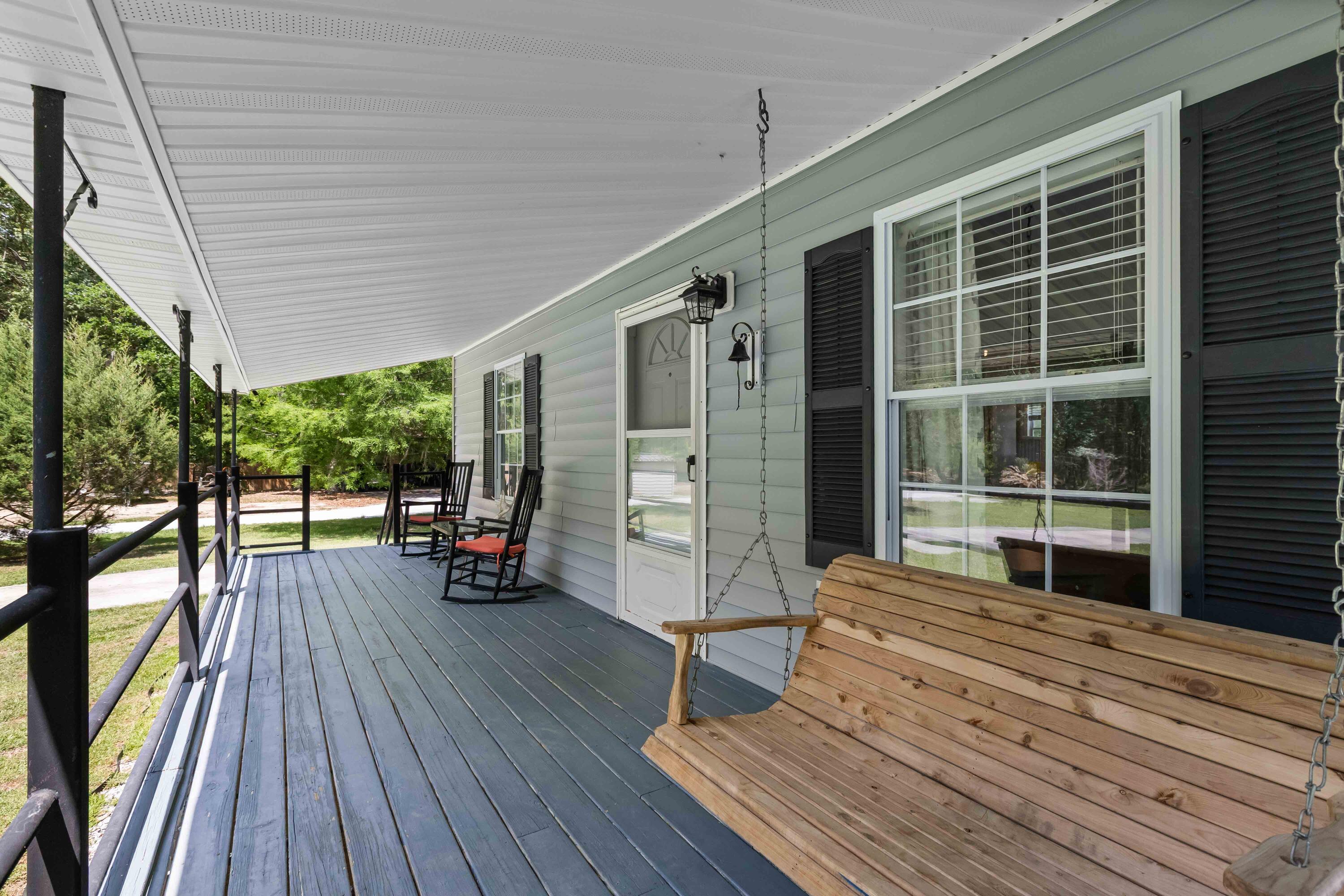 589 Backfield Road