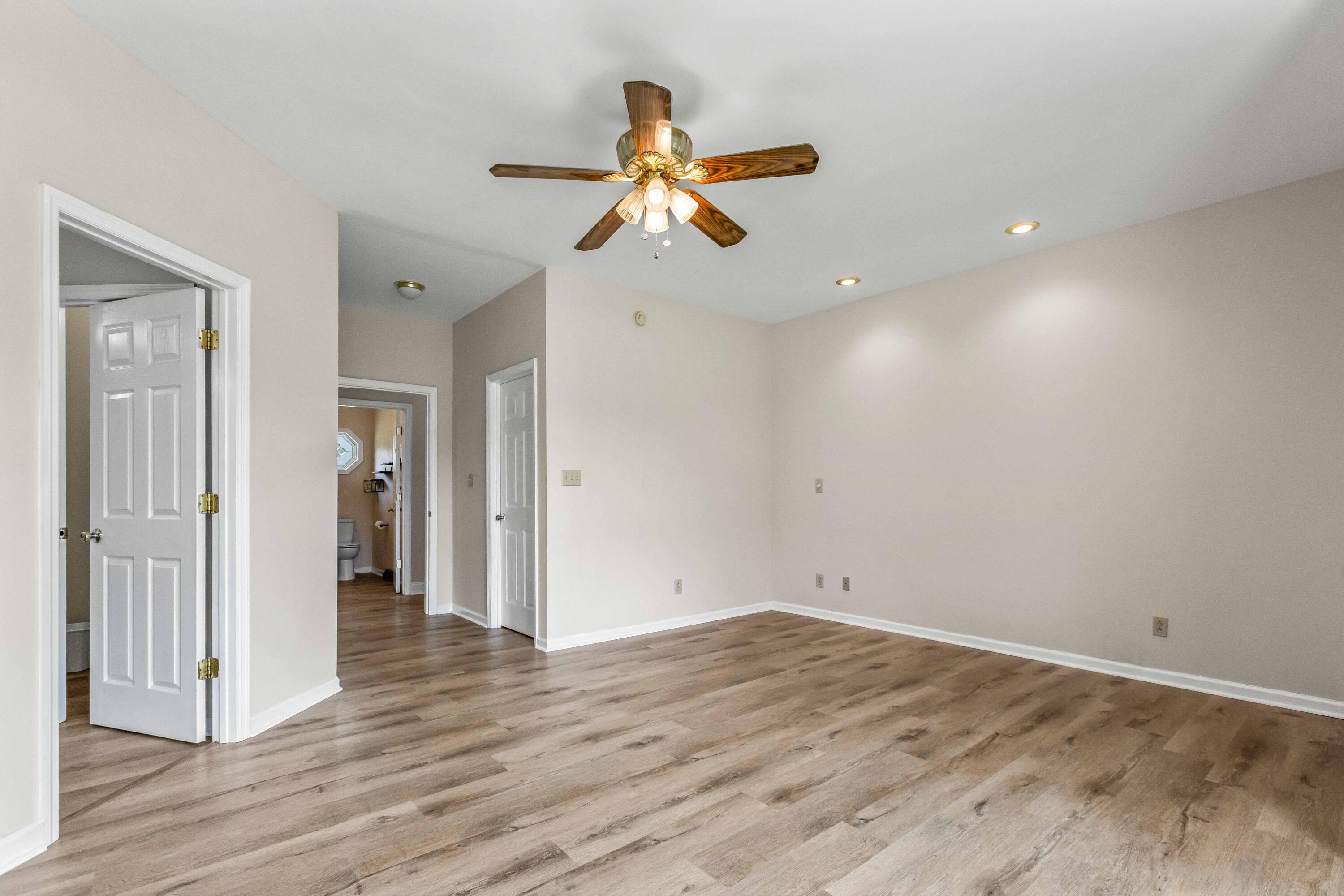 1756 Fish Road
