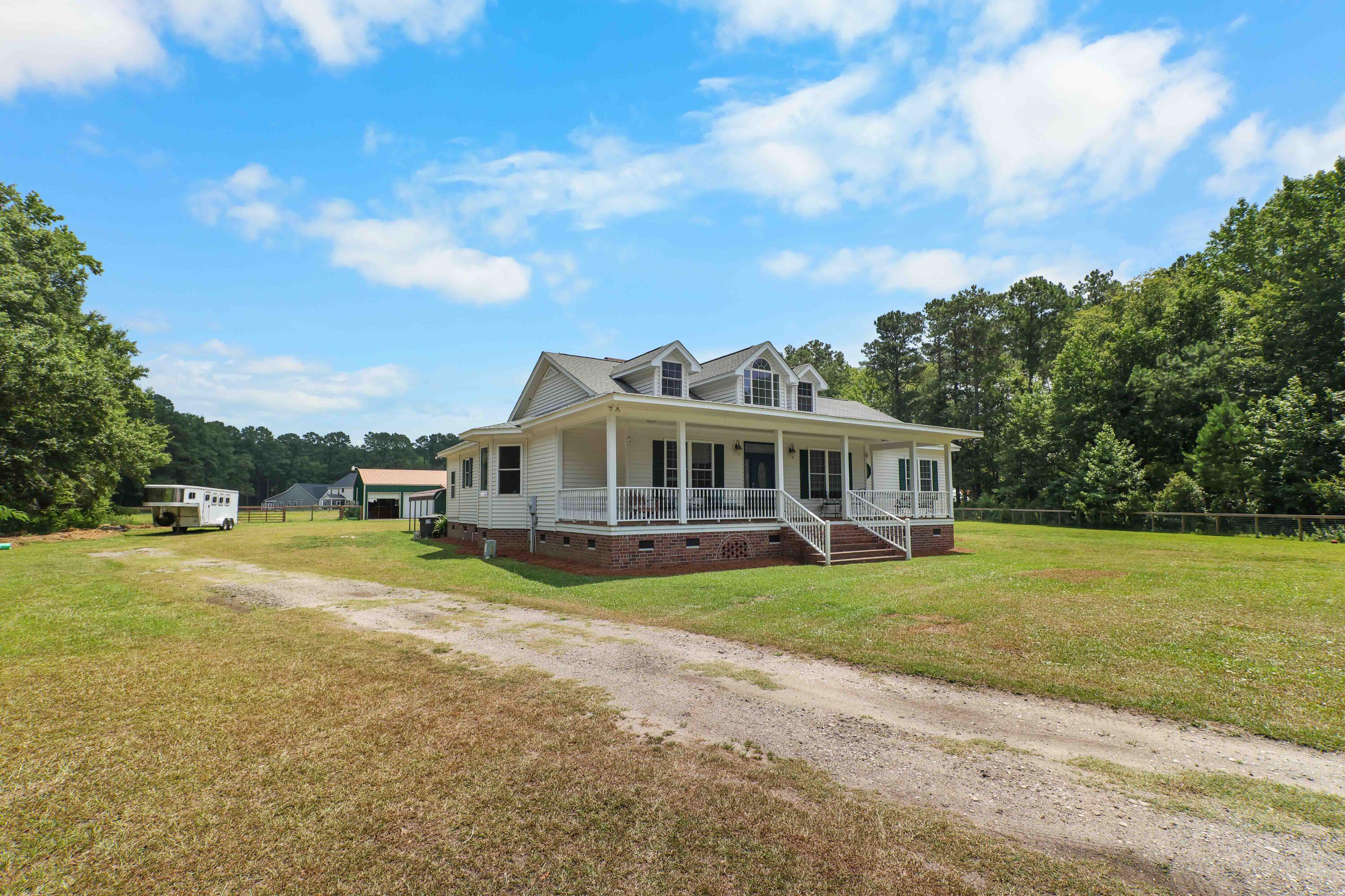 1756 Fish Road
