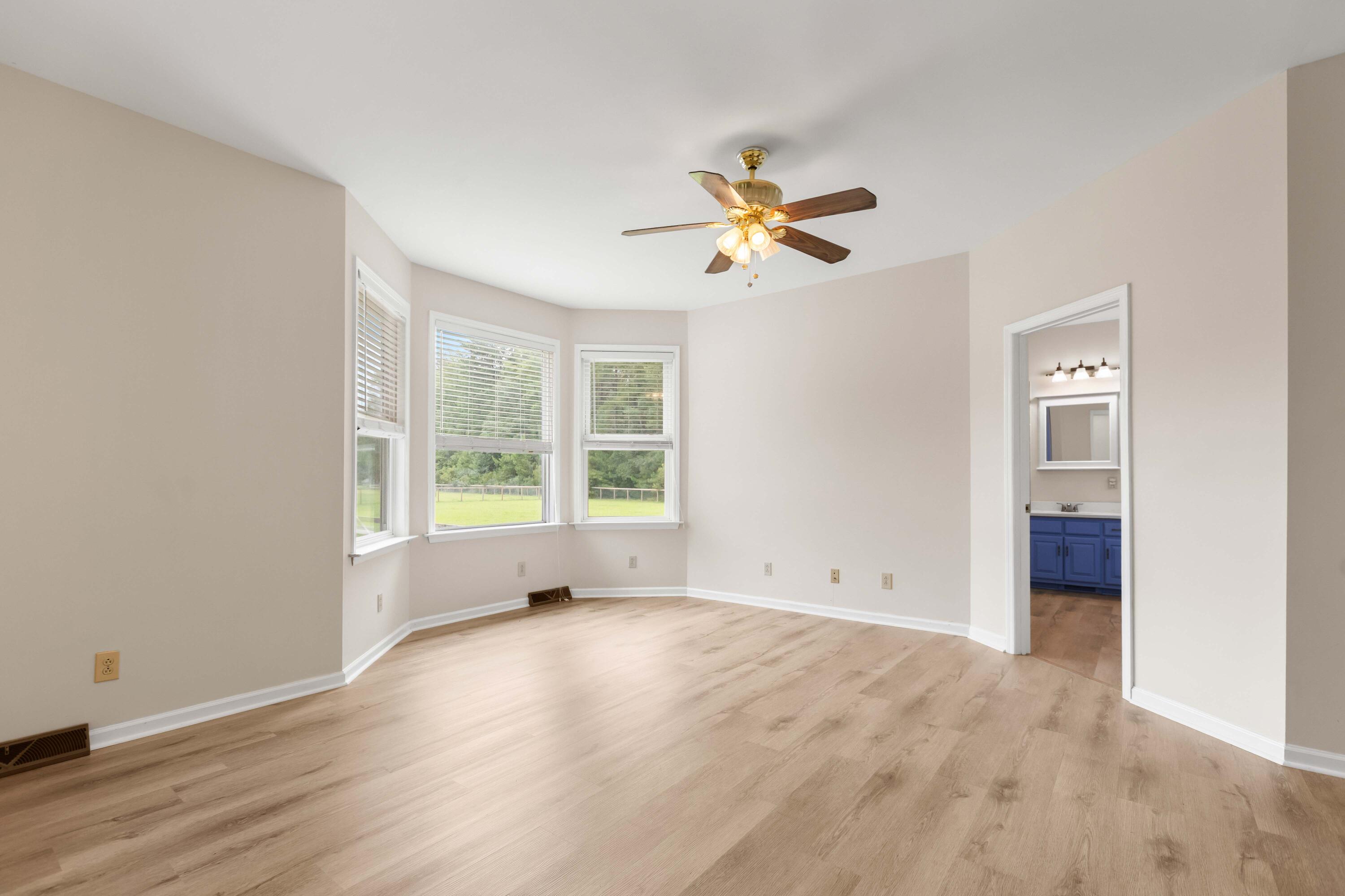 1756 Fish Road