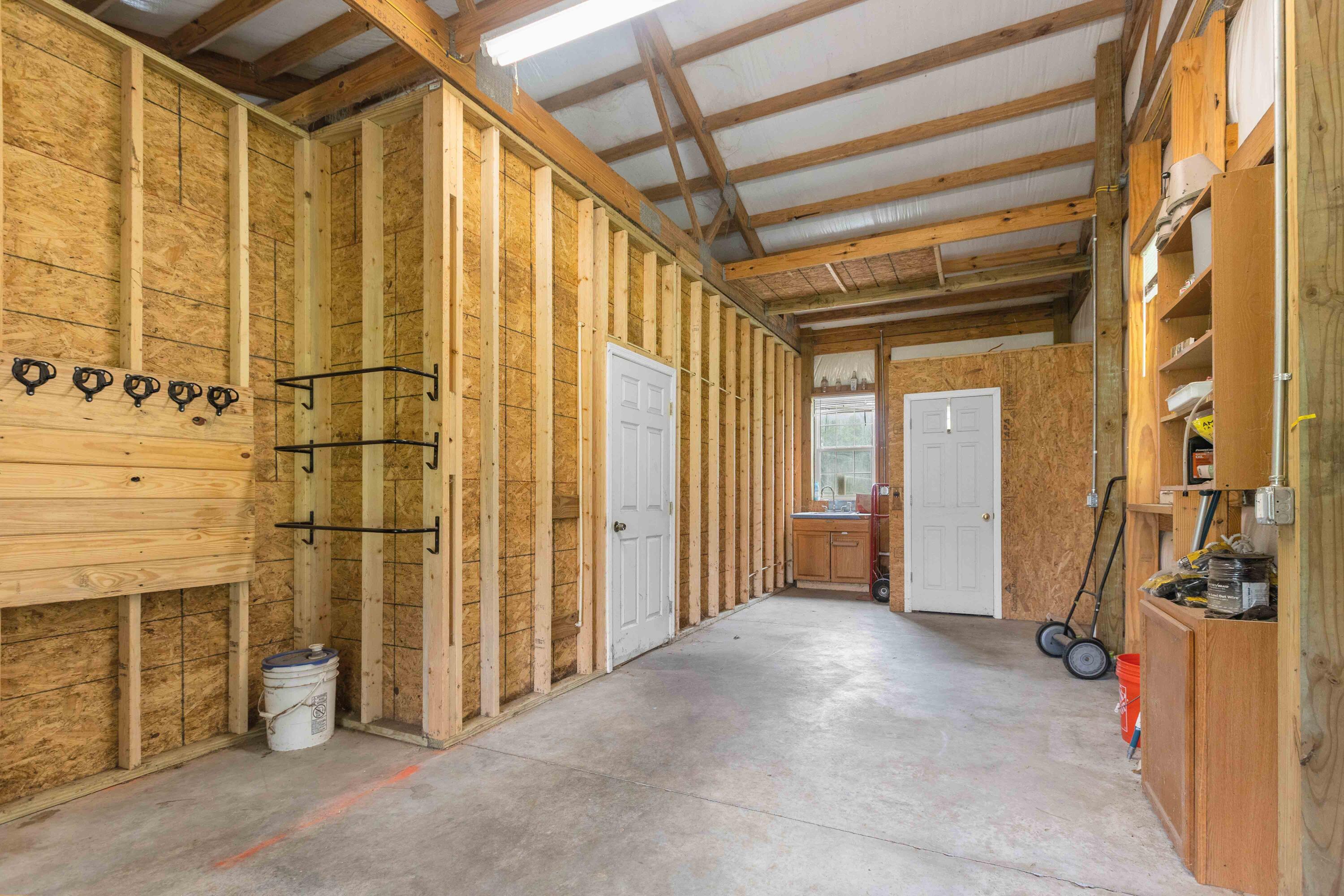 1756 Fish Road