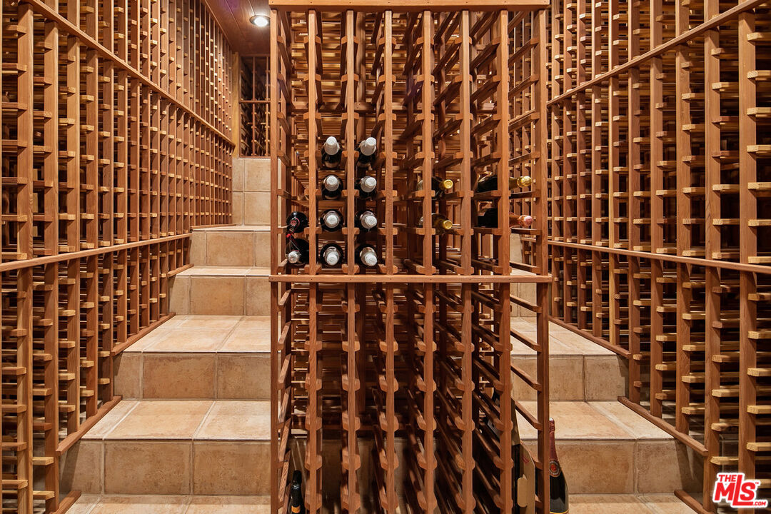 6475 Zuma View Pl Unit: 129