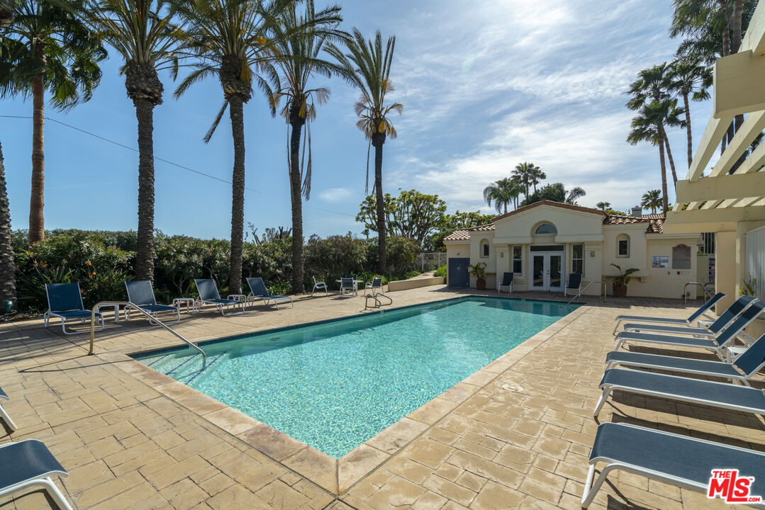 6475 Zuma View Pl Unit: 129