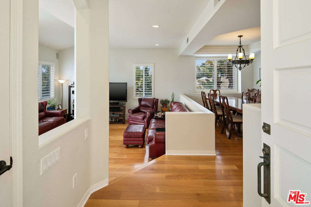 6475 Zuma View Pl Unit: 129