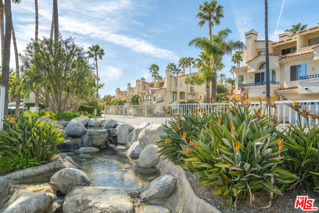 6475 Zuma View Pl Unit: 129