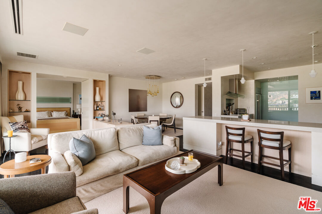 9255 Doheny Rd Unit: 2603