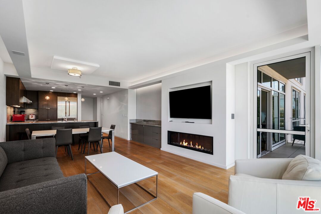 1705 Ocean Ave Unit: 302