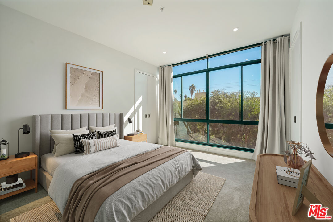 10490 Wilshire Blvd Unit: 303