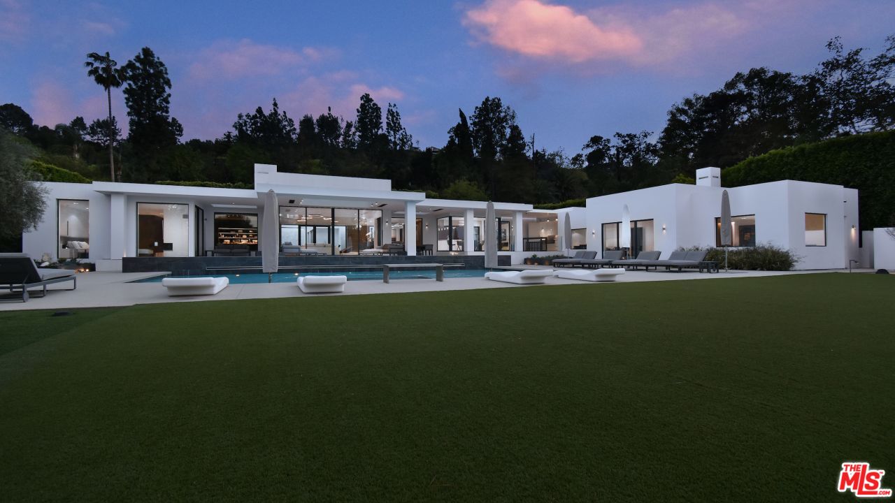 16032 VALLEY VISTA BLVD